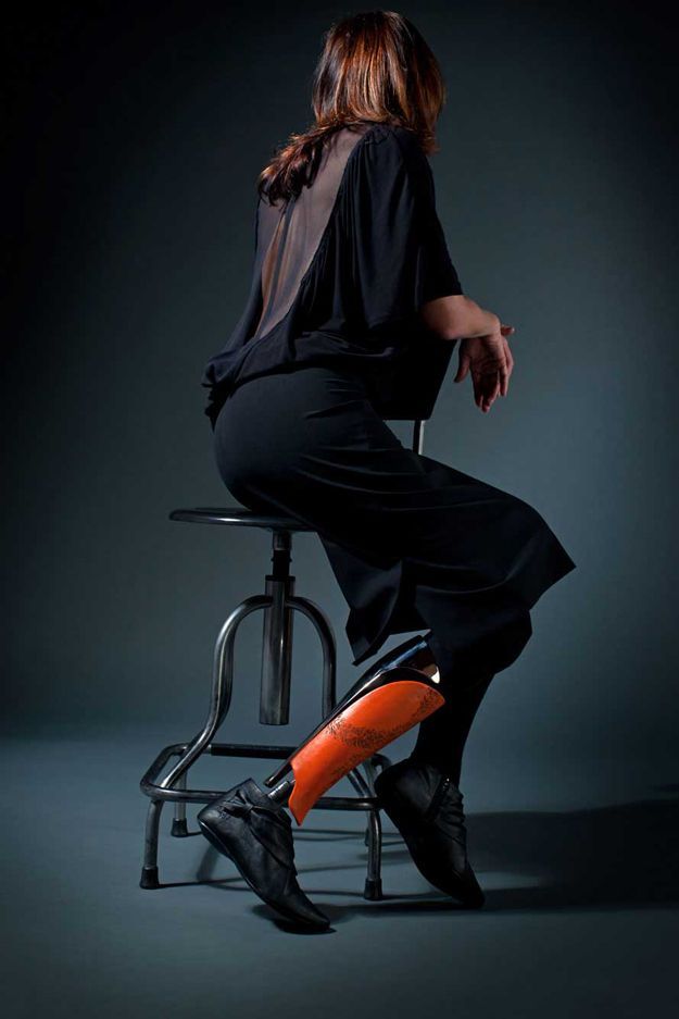 Дизайнерские протезы ног для инвалидов-стиляг (6 фото)