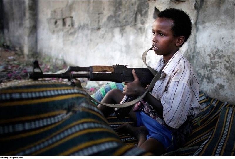 Сомалийские боевички (24 фото)