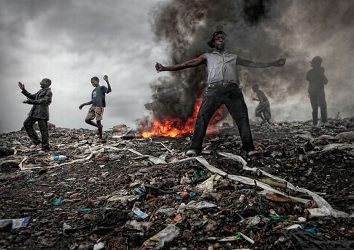 Земля мусора в Мапуту (18 фото)