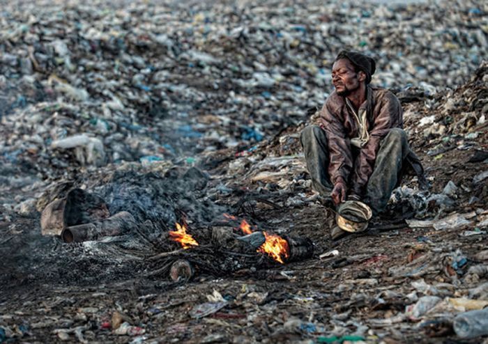 Земля мусора в Мапуту (18 фото)