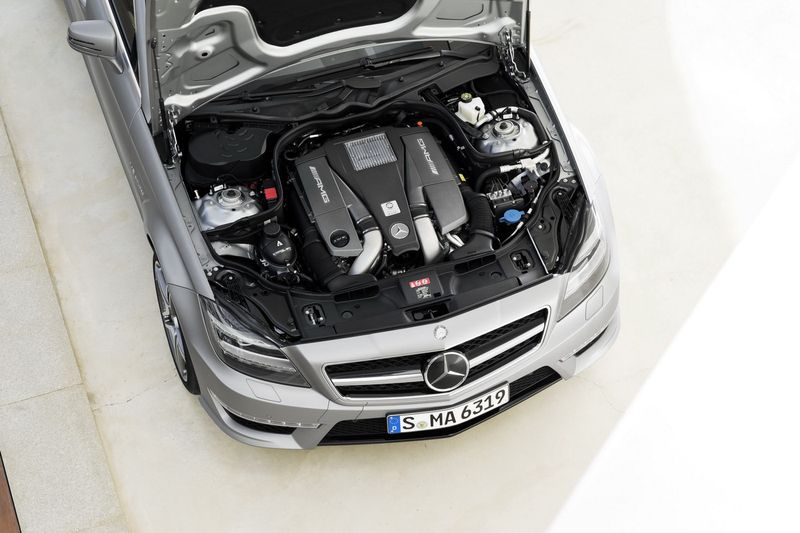 Официальные фото Mercedes-Benz CLS 63 AMG Shooting Brake (39 фото+2 видео)