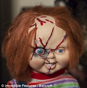 Коллекция страшных кукол (7 фото)