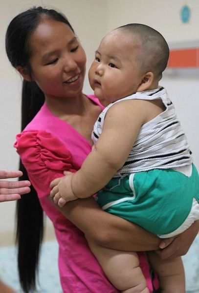 Малыш-гигант из Китая (5 фото)