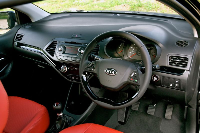 Kia Picanto в трехдверном кузове (5 фото)