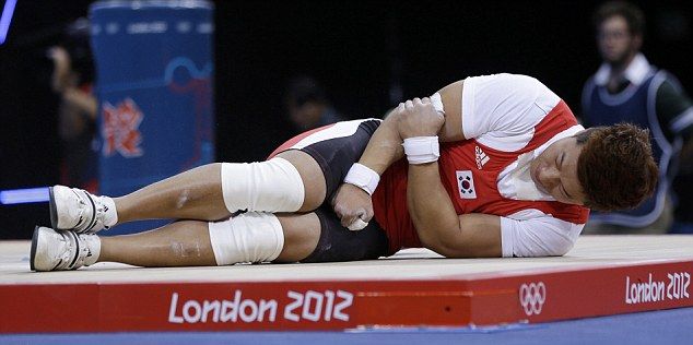 Травма на Олимпиаде (20 фото)