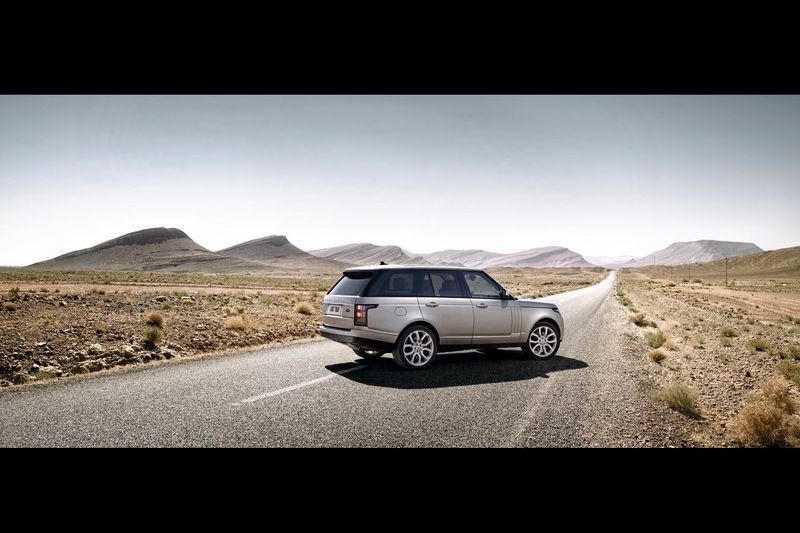 Первые фотографии нового Range Rover (18 фото+видео)