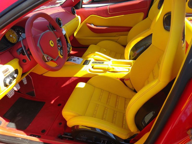 Если бы у Рональда Макдональда была Ferrari 599 GTB (6 фото)