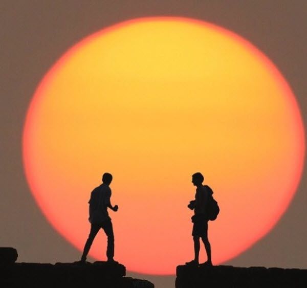 5. Удивительный закат в Форт Чапора в Гоа, Индия. (Lonely Planet's 100 Million Competition / Nilesh Pawar)