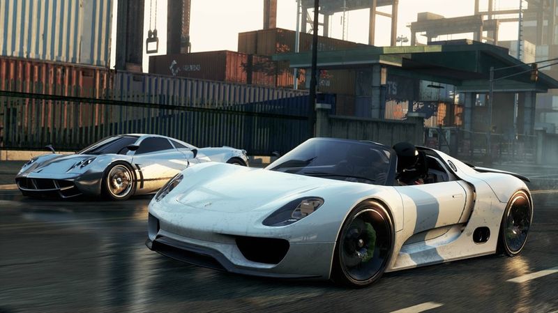 Скриншоты Need for Speed Most Wanted – в городе и в поле (4 скрина)