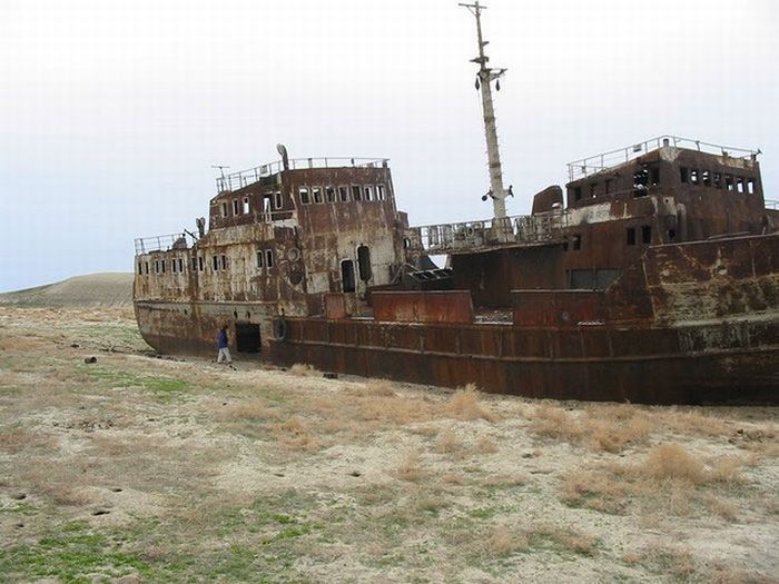 Исчезновение Аральского моря (12 фото)