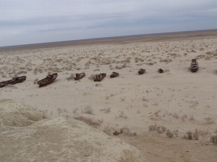 Исчезновение Аральского моря (12 фото)