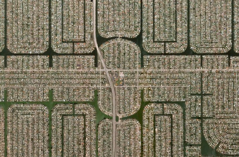 Густо населенный район Кейп Корал, штат Флорида. (© Google)