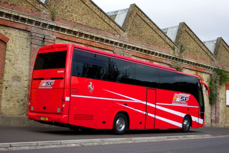 Автобус Михаэля  Шумахера будет продан на аукционе (15 фото)