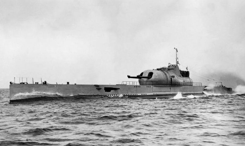 Подводная лодка Сюркуф (11 фото)