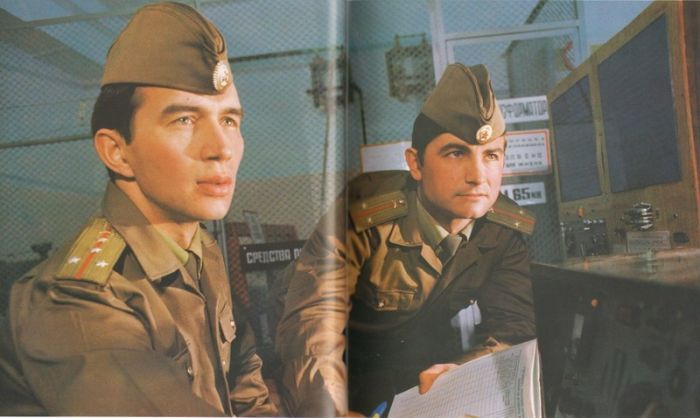 Солдаты и офицеры Советской армии (93 фото)