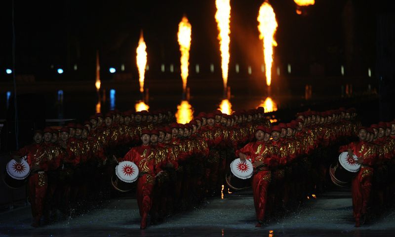 Церемония открытия 16-х Азиатских игр (29 фото)