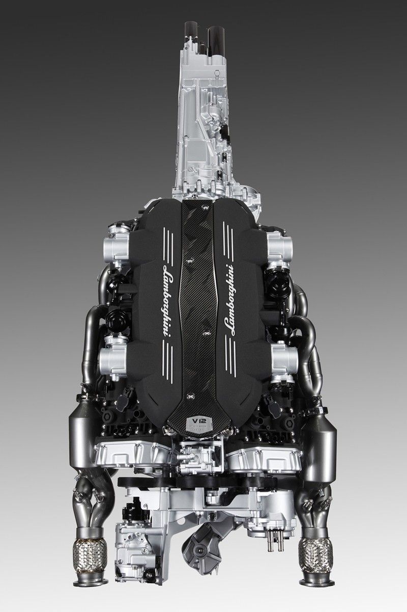 В Lamborghini представили новый мотор V12 и трансмиссии ISR (8 фото+2 видео)