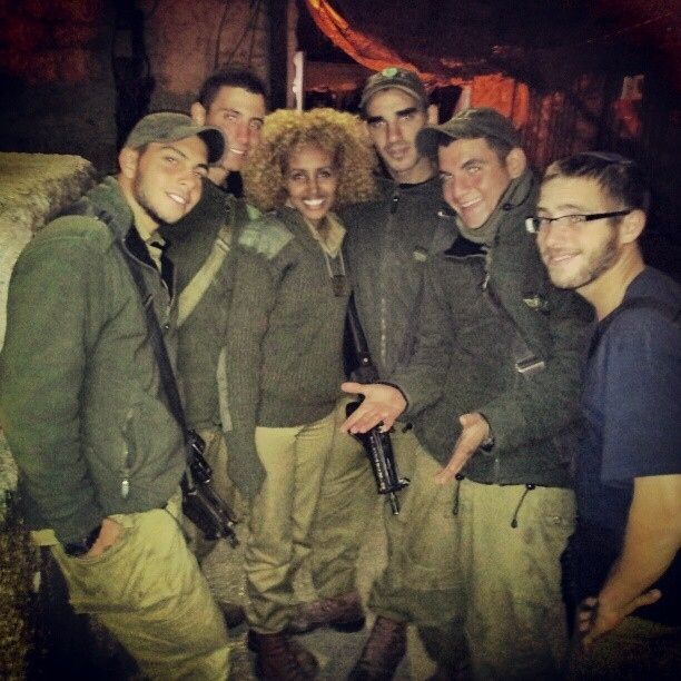 Израильские солдаты в Инстаграм* (14 фото)