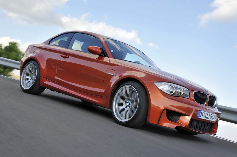 Компания BMW рассекретила свой новый проект M1 (82 фото+видео)