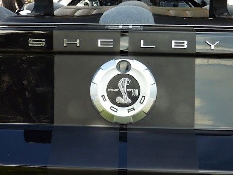Гольф-кар из легендарного Ford Shelby Mustang GT500KR (22 фото)