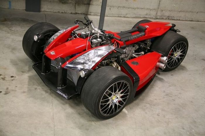 Wazuma V8F с двигателем от Ferrari продают за 200 тыс. Евро (11 фото+видео)