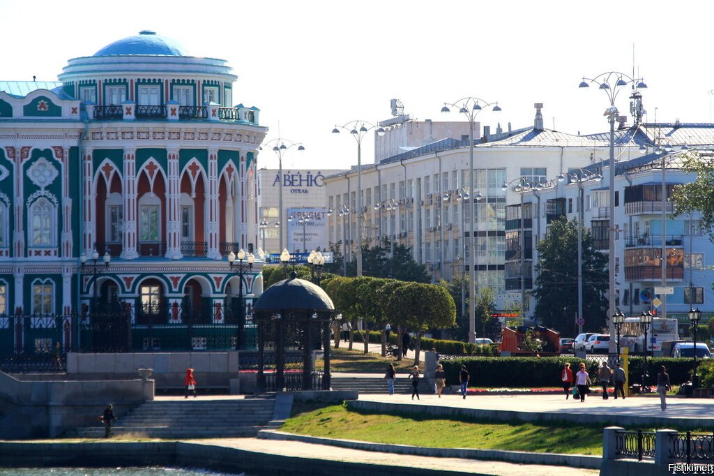 Улицы екатеринбурга фото. Улица Ленина Екатеринбург. Центр города ЕКБ улица Ленина. Улица Ленина/Вайнера. Ленина Вайнера Екатеринбург.